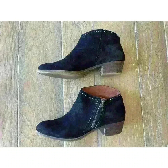 Lucky Brand Women's Sz 8 Benna Black Studded Suede Ankle Boots Bootie - Picture 5 of 11